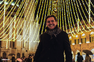 Ascoli Piceno - In città è già Natale, accese le luminarie